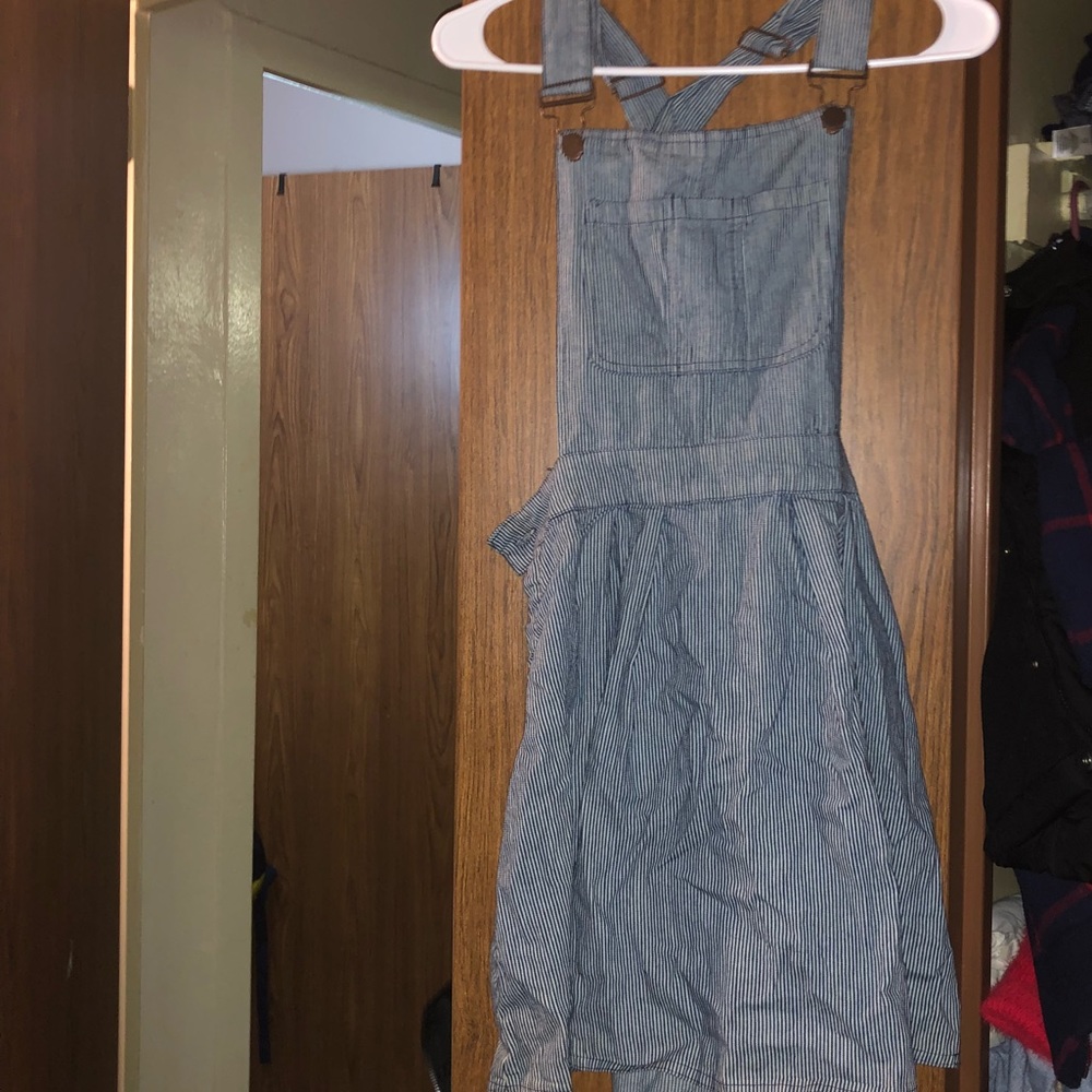 Dress jumper